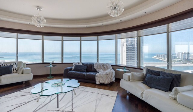 Vivacious 4BR With Sea & Marina View