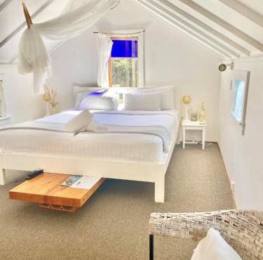 Waiheke Island Guesthouse in Ostend