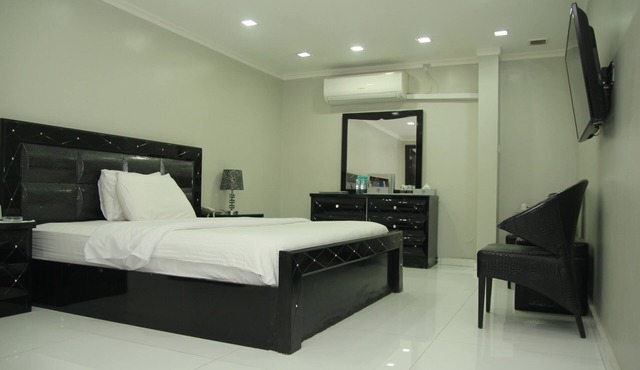 White Fort Hotel