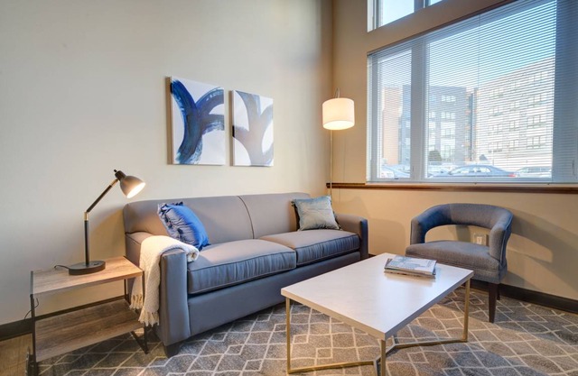 60 m² Apartment ∙ 1 bedroom ∙ 4 guests in Westown