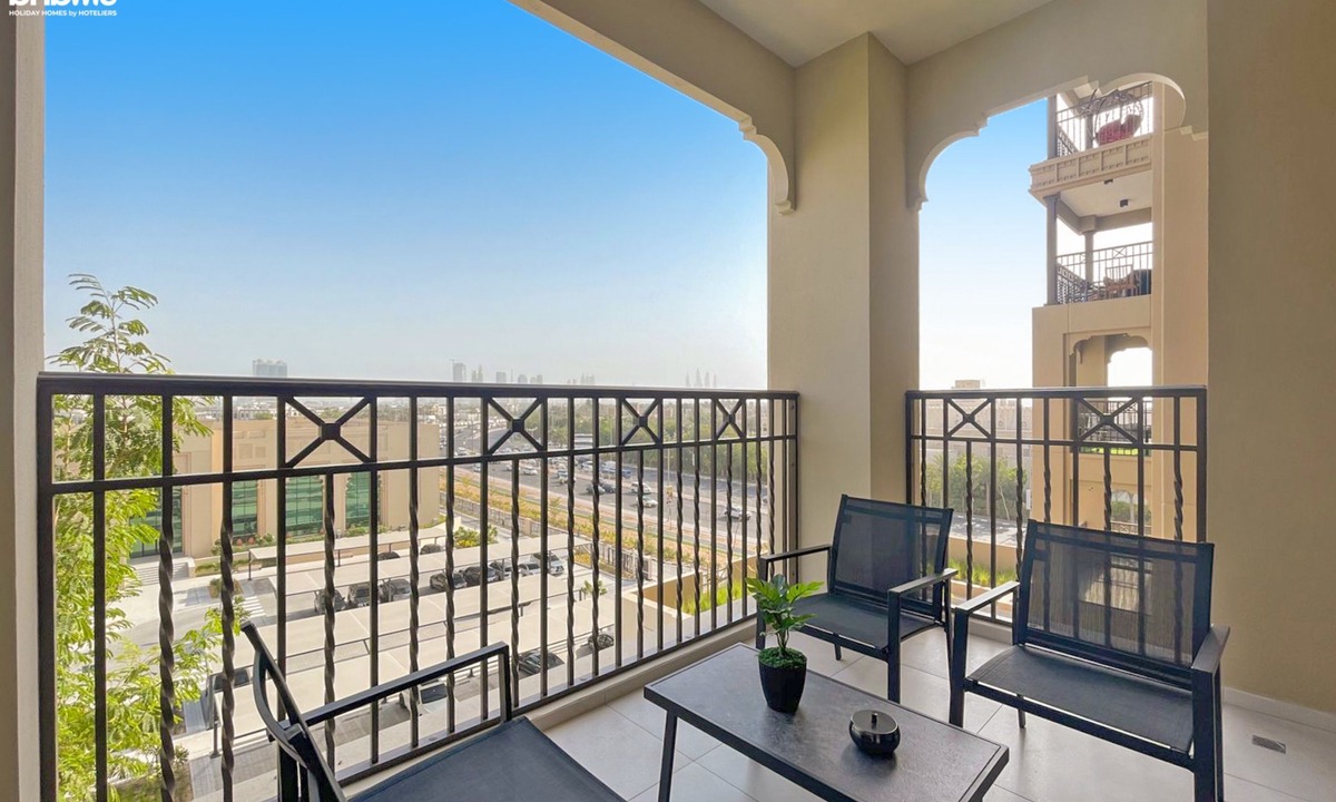 Umm Suqeim 3 Apartment | bnbme | Rahaal | 1 BDR