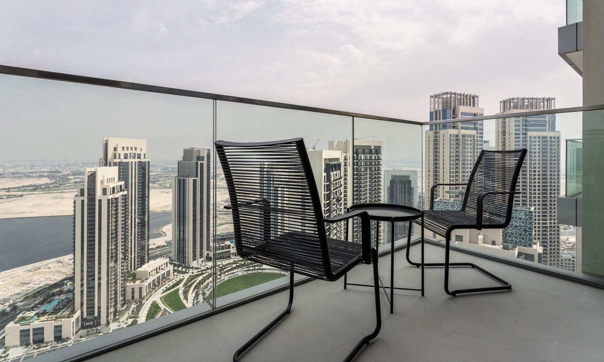 Dubai Apartment | Aya - Outstanding 1BR Apartment With Amazing Creek Views