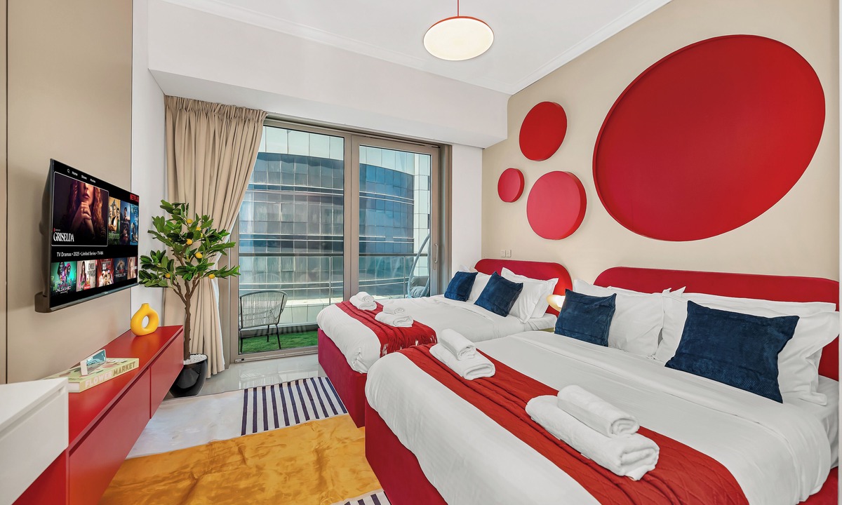 Madinat Zayed Apartment | Amazing Flat Palm Jumeirah View