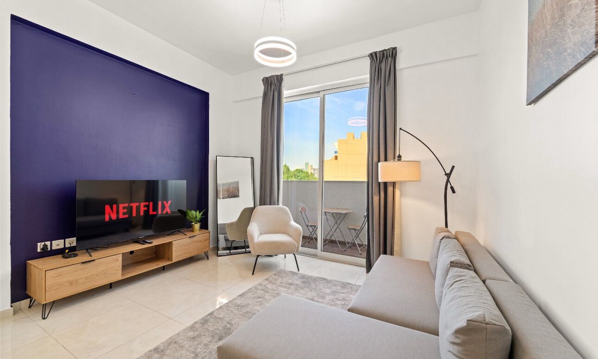Jumeirah Village Triangle Apartment | Golden Wood Views