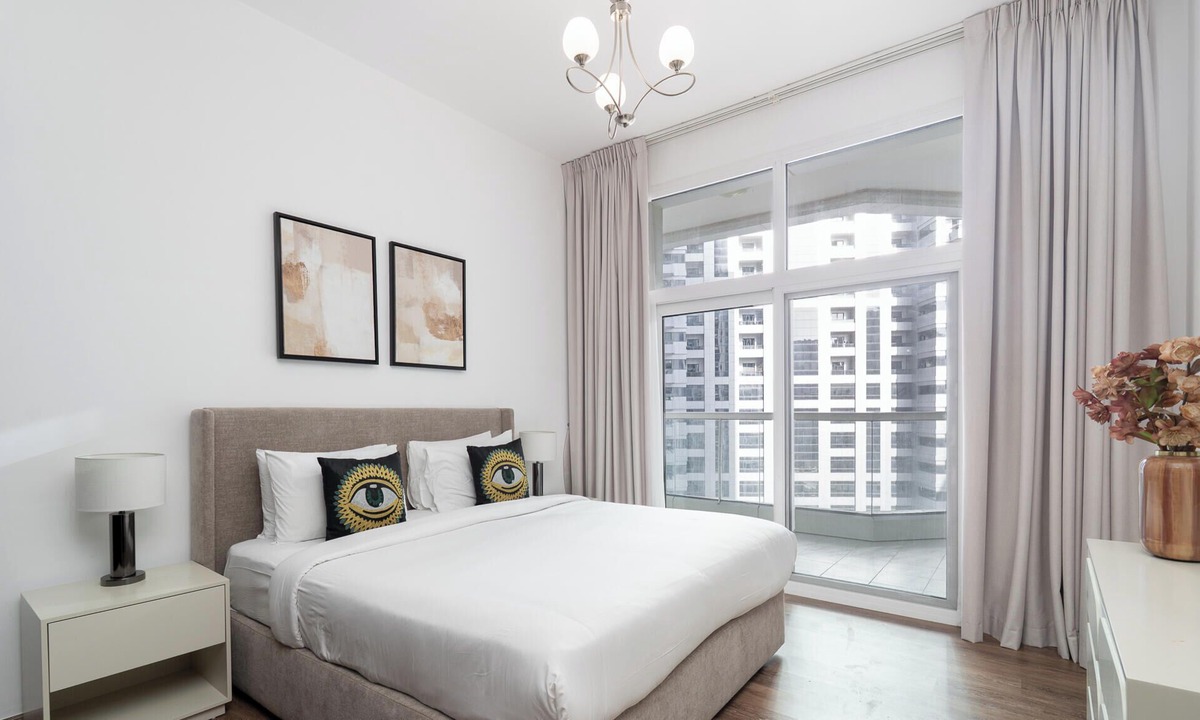 Barsha Heights Apartment | Vogue | Al Fahad Tower close to Mall of Emirates