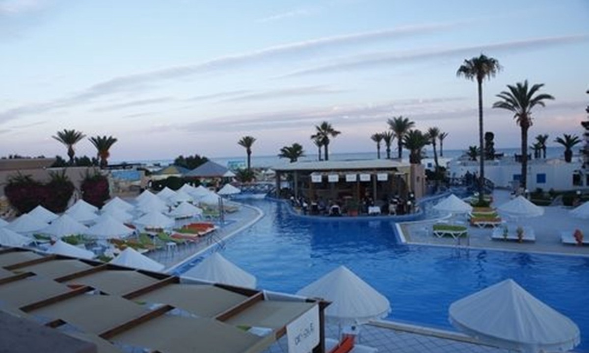 Dar Chaabane Al Fehri Hotel | Royal Lido Resort & Spa