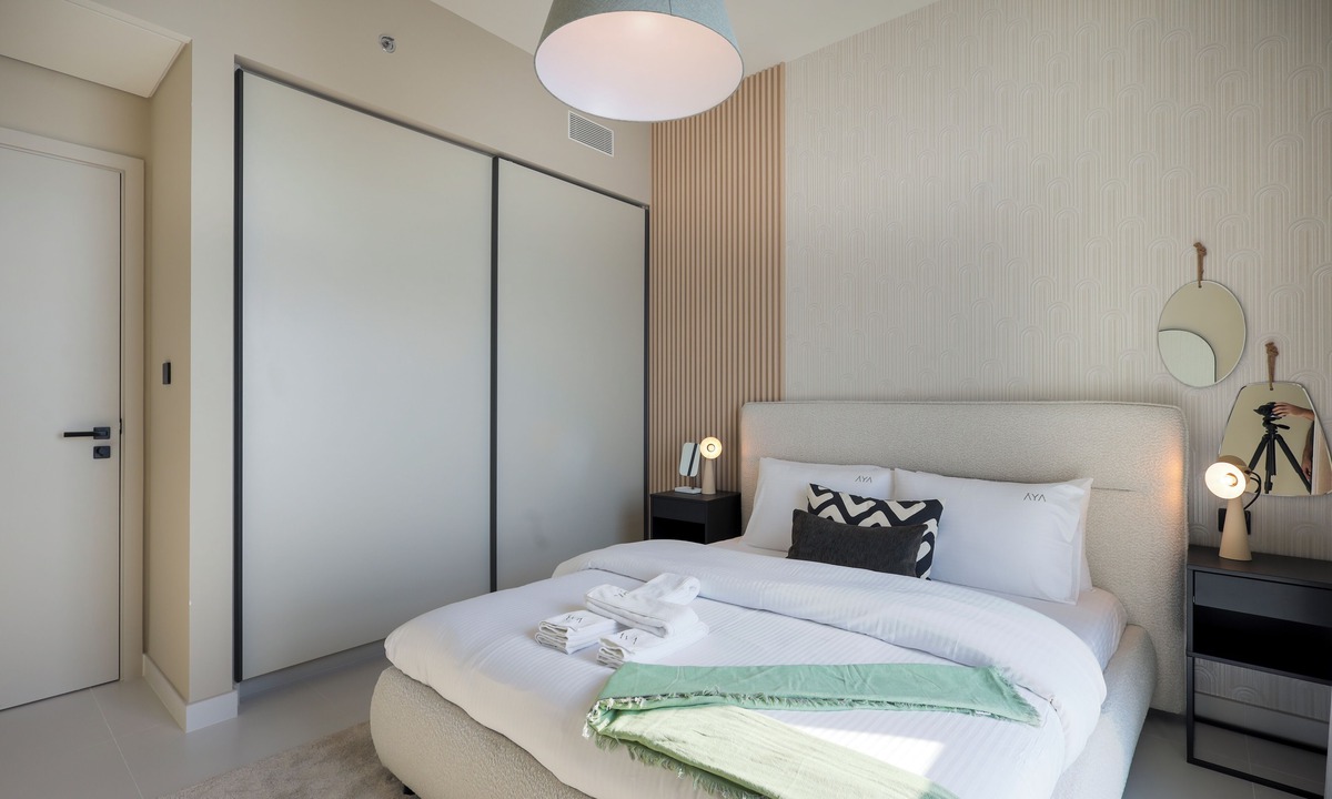 Madinat Zayed Apartment | Aya - Exquisite Beachfront 1BR Living in Palm Jumeirah