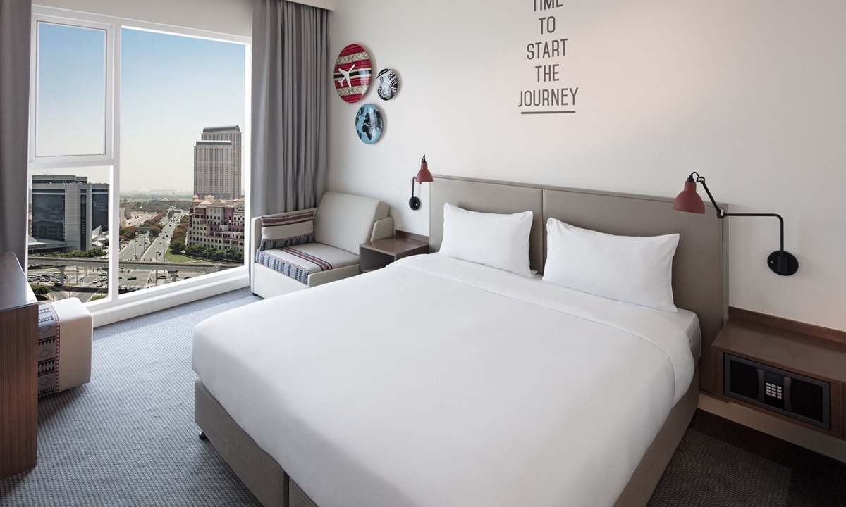 Bur Dubai Hotel | Rove Bur Dubai Healthcare City