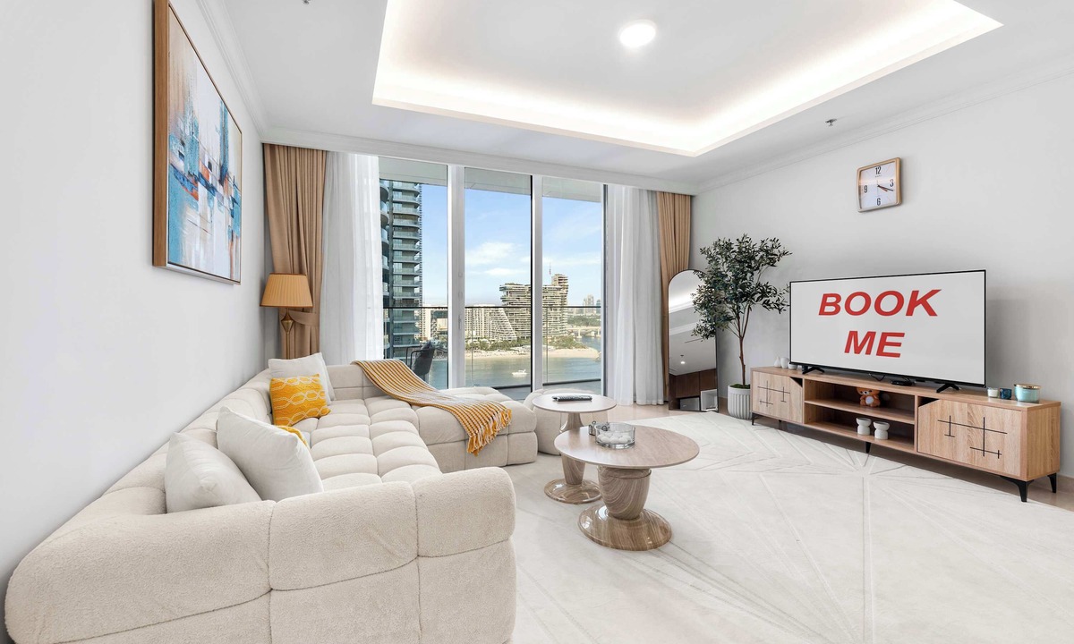 Dubai Marina Apartment | Free housekeeping visits during your stay - StayShort - Elegant 1 Bedroom in EMAAR Beachfront that Sleeps 2