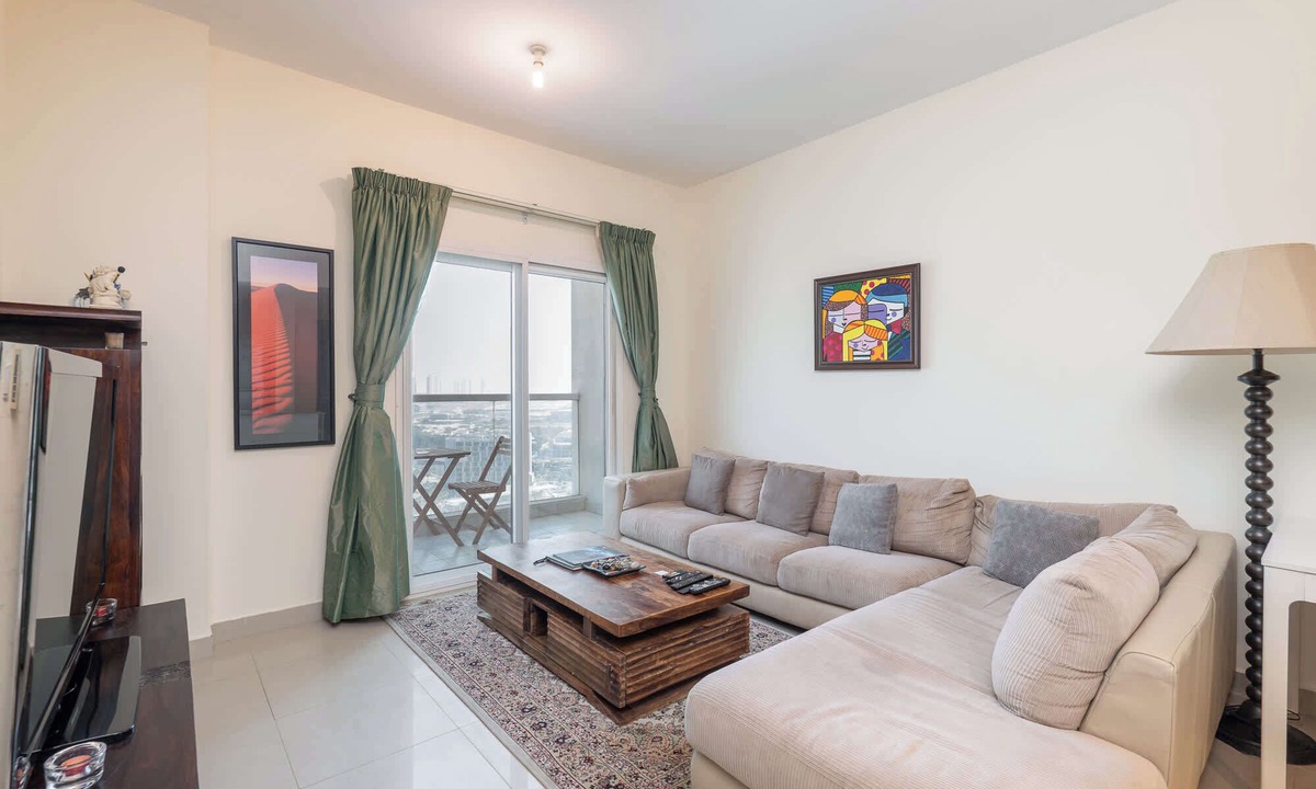 Dubai Sports City Apartment | Free housekeeping visits during your stay - StayShort - Charming & Bright 1BR in Red Residence Dubai Sports City
