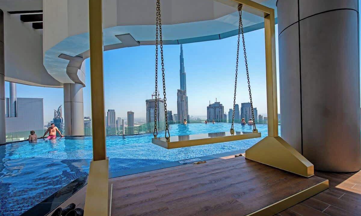 Downtown Dubai Apartment | Free housekeeping visits during your stay - StayShort - Contemporary 2BR Apartment in Business Bay Ideal for 4