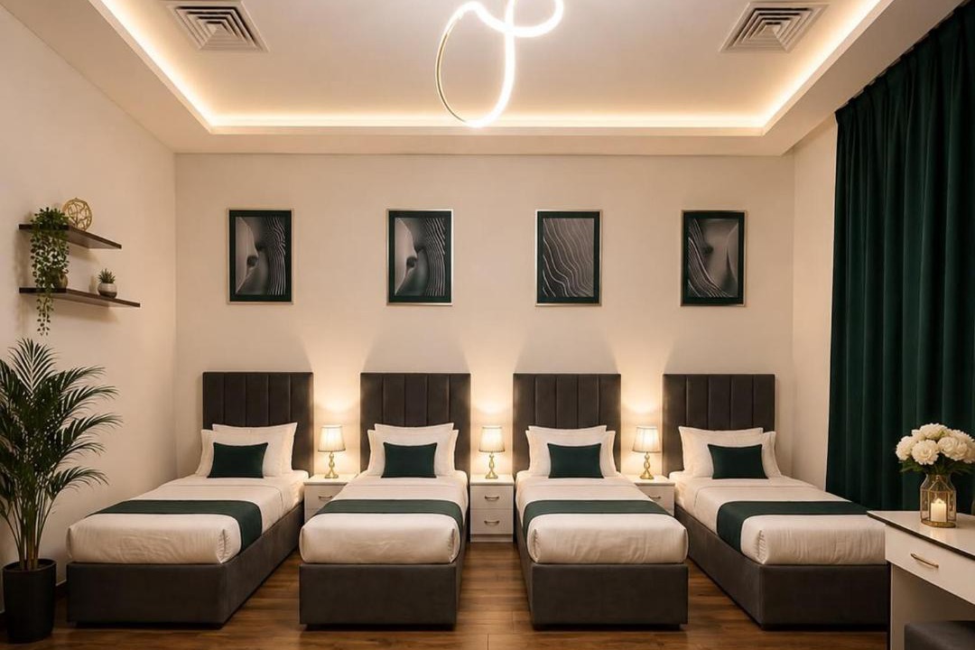 Al Satwa Hotel | Sleep & Stay In Downtown Near Emirates Towers Metro