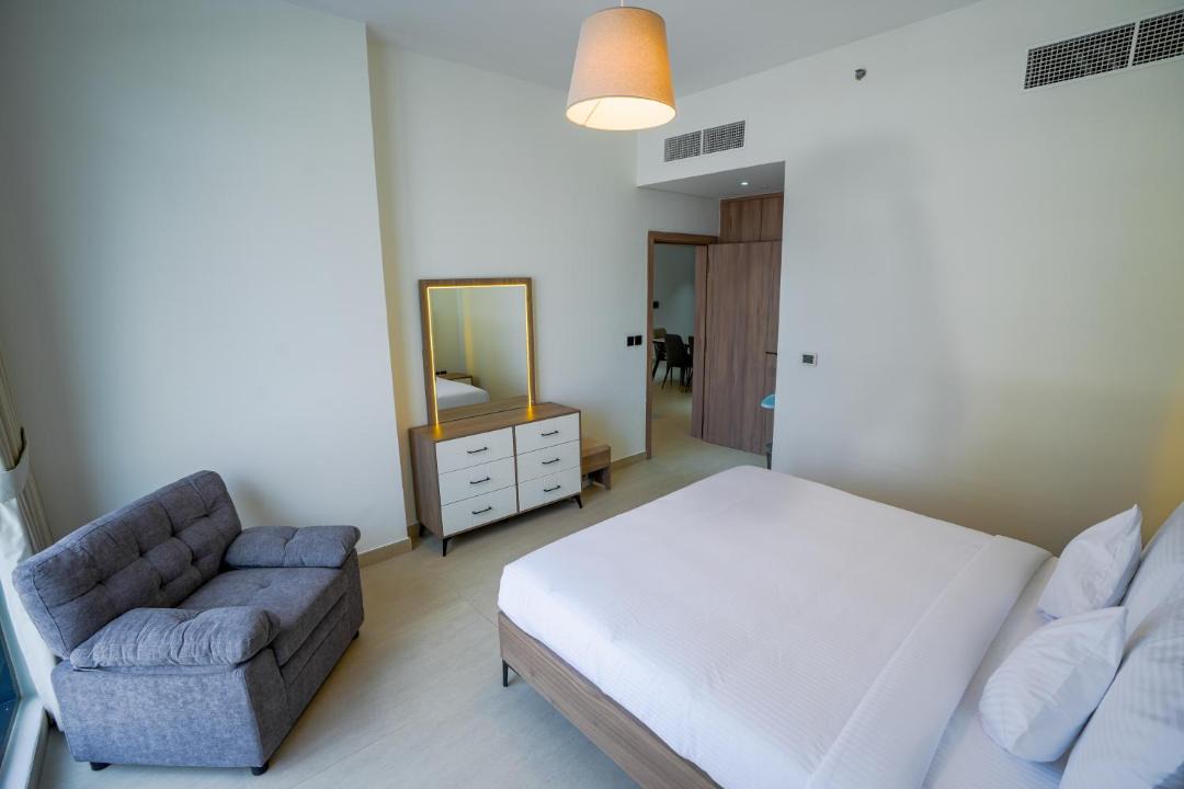 Al Satwa Apartment | Speedway Vacation Homes Rental LLC