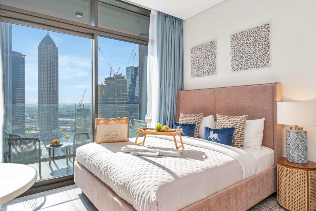 Trade Centre 1 Apartment | Peninsula One Suites by Prestige Nest