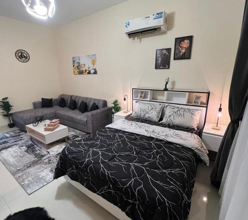 Al Muraqqabat Apartment | Property Dubai Al Maktoum Street