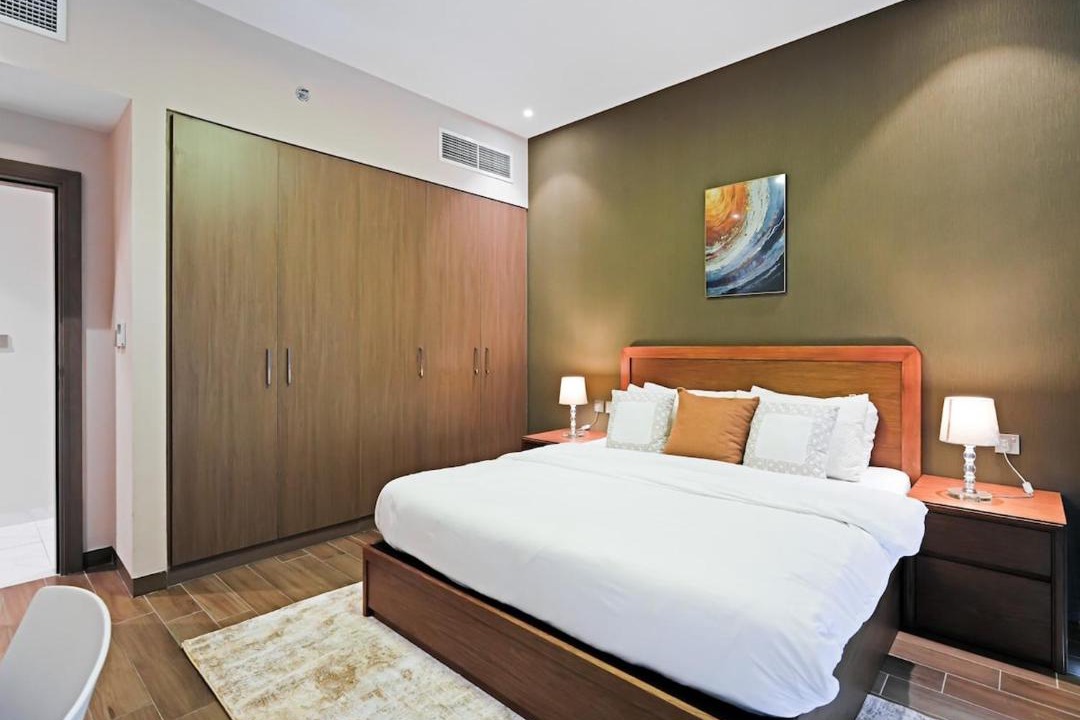 Dubai Apartment | Modern 1-Bedroom Apartment in Sepcoo Residence-1105
