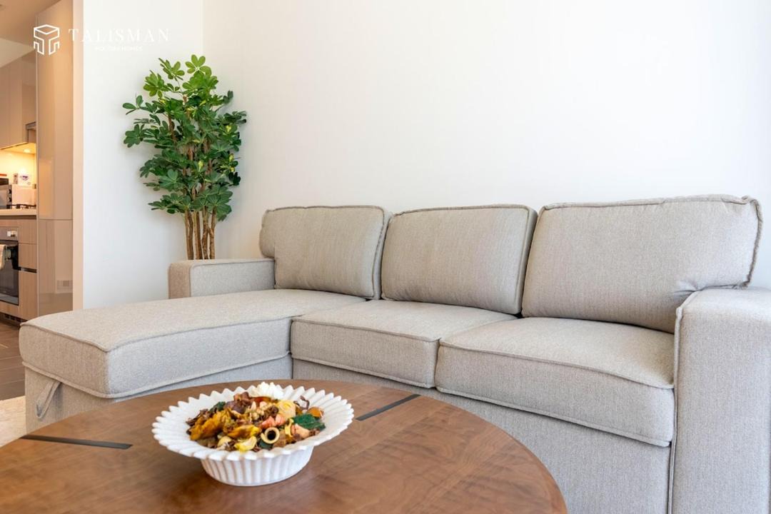 Nad Al Sheba Apartment | Luxury 1BR Burj Khalifa & Flamingo Sanctuary Views