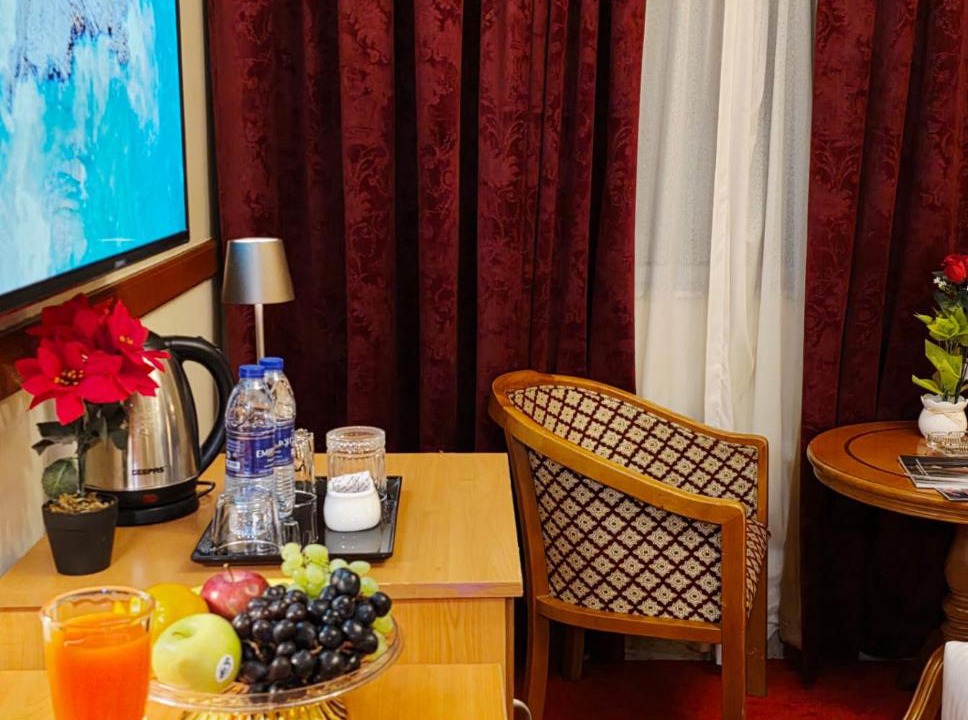 Naif Hotel | Golden California Hotel