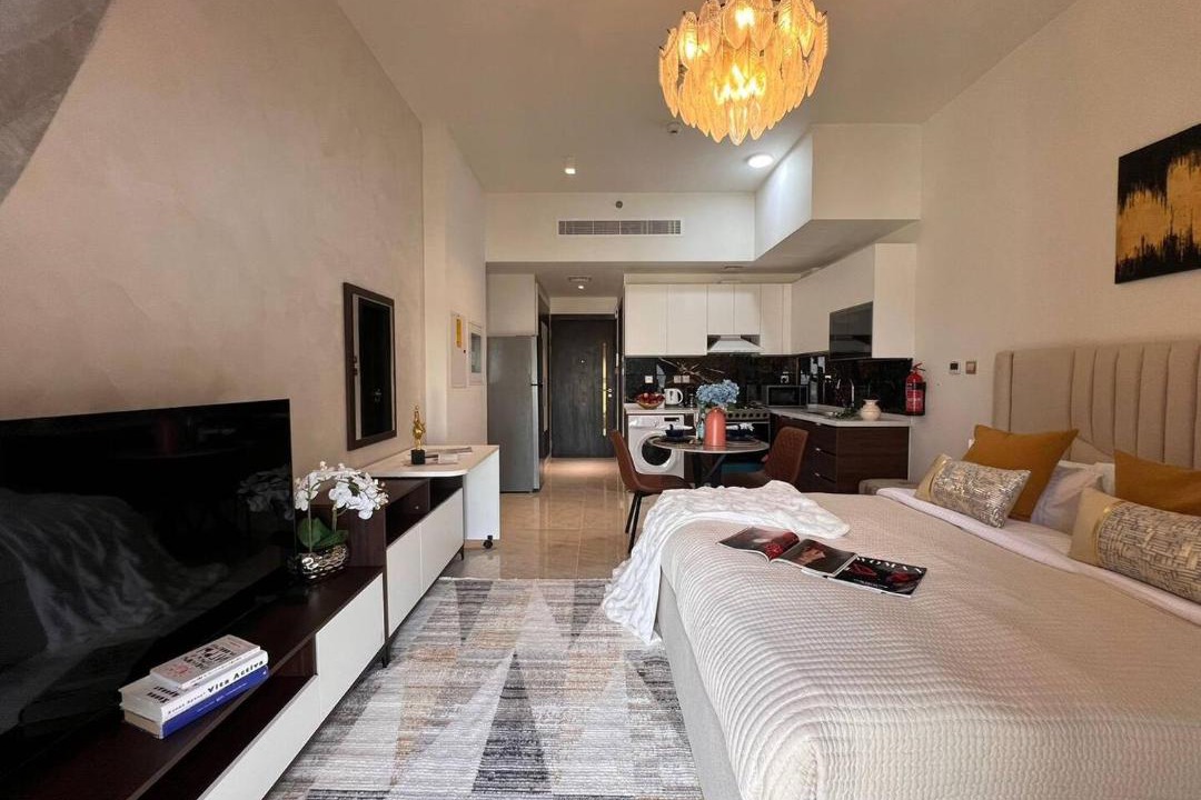 Al Barsha Apartment | Fully Equipped Home near Miracle & Butterfly Gardens