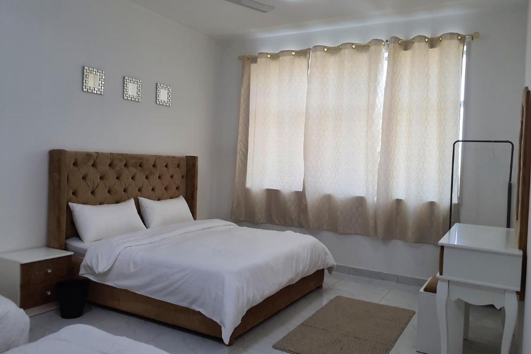 Khor Fakkan Apartment | MANAZEL ladies and Family stay only corniche
