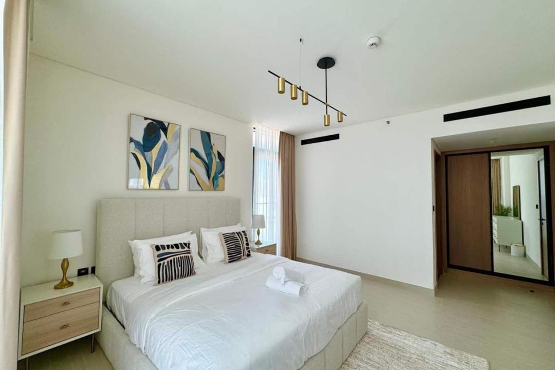 Jumeirah Village Circle Apartment | Spacious Luxury 1br Jvc Balcony & Pool