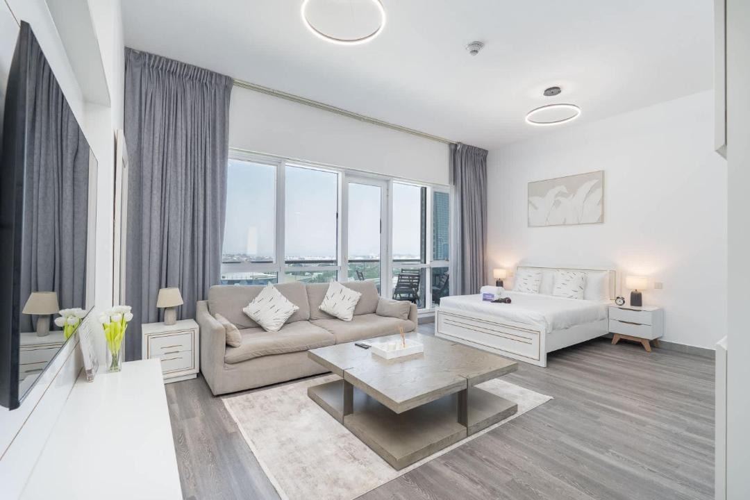 Barsha Heights Apartment | Free housekeeping visits during your stay - StayShort - Stylish Studio Apartment in Tecom's Prime Location