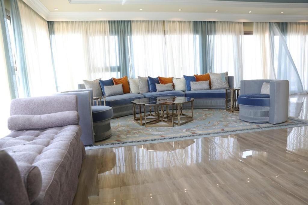 United Arab Emirates Villa | Happiness Beach Villa