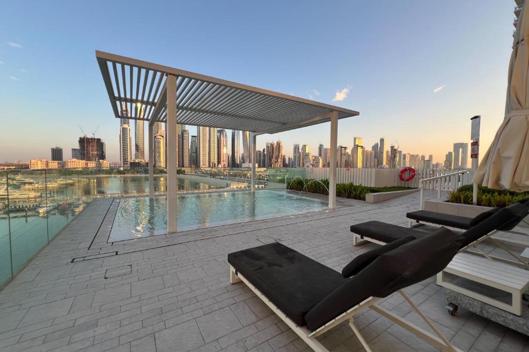 Dubai Marina Apartment | Private Beach Resort - 2 BR Full Palm View