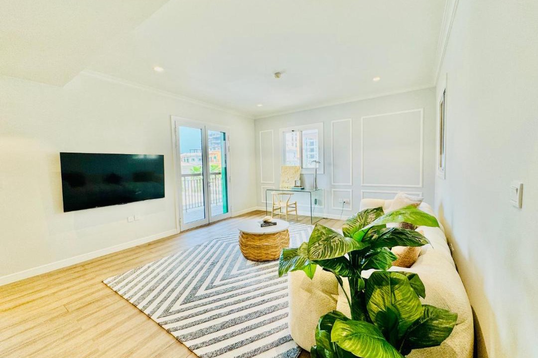Dubai Villa | Venduras - Spacious 4-Bedroom Luxury Villa in La Mer, Dubai