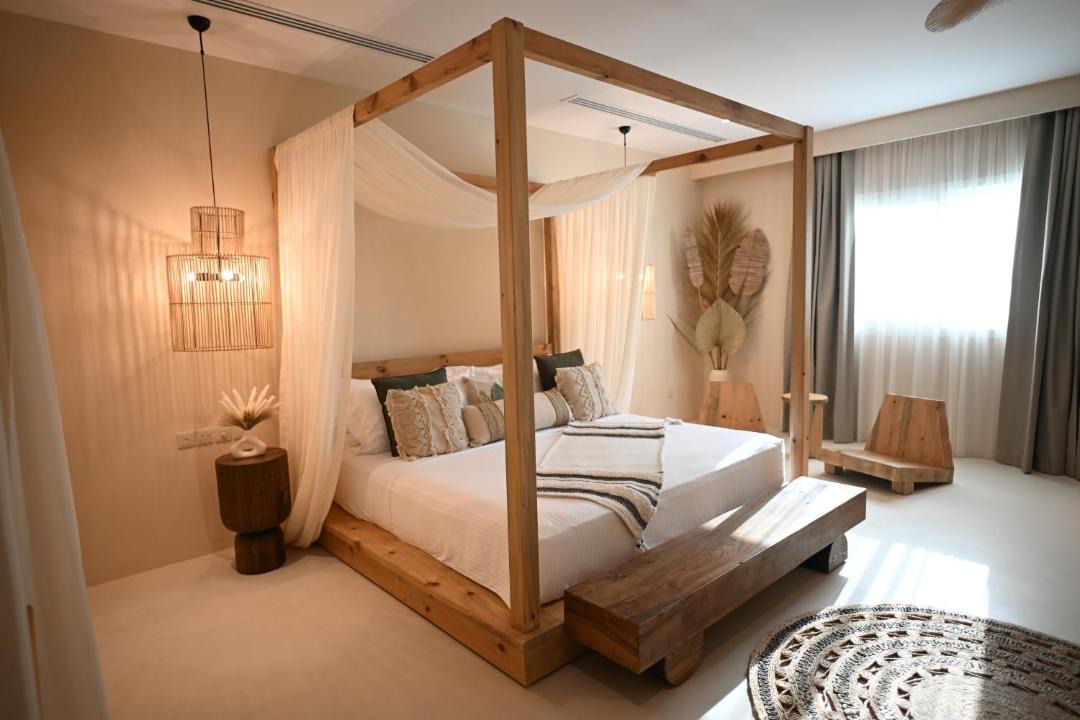 Umm al Quwain Hotel | Umm Al Quwain Beach Hotel
