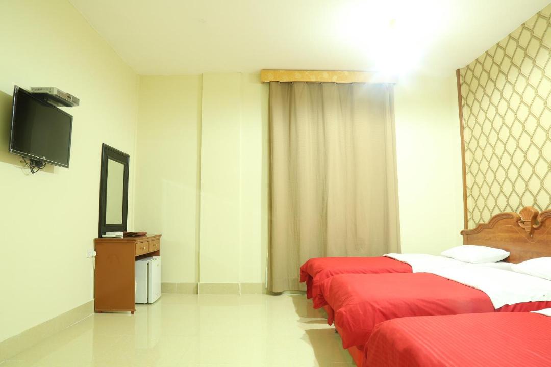 Ajman Hotel | Emirates Plaza Hotel