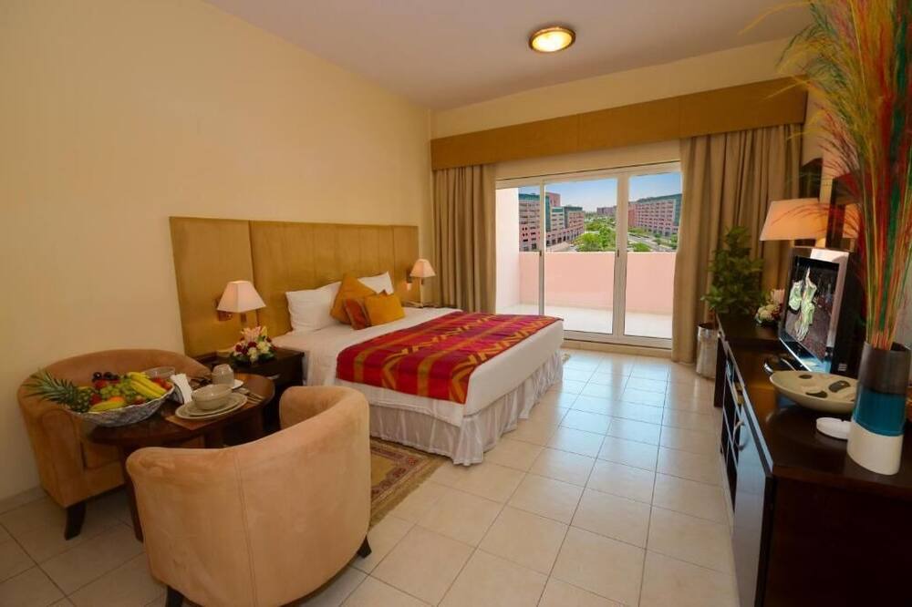 Photo of Bedroom in Discovery Gardens