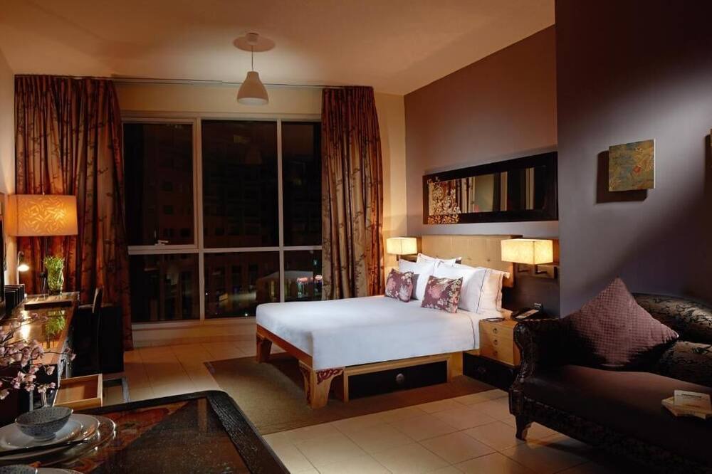Photo of Bedroom in Discovery Gardens