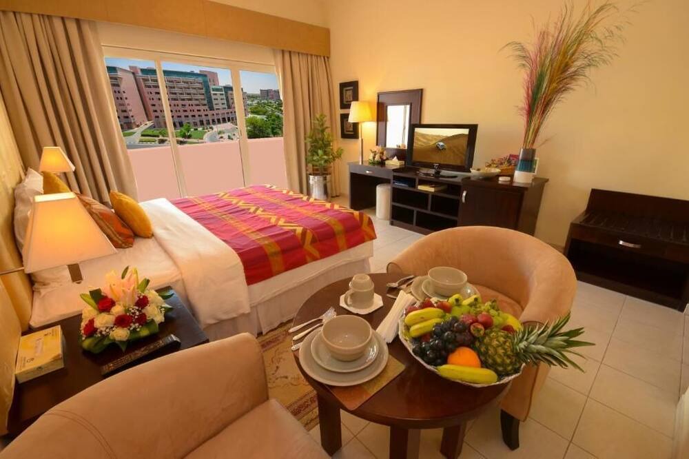 Photo of Bedroom in Discovery Gardens