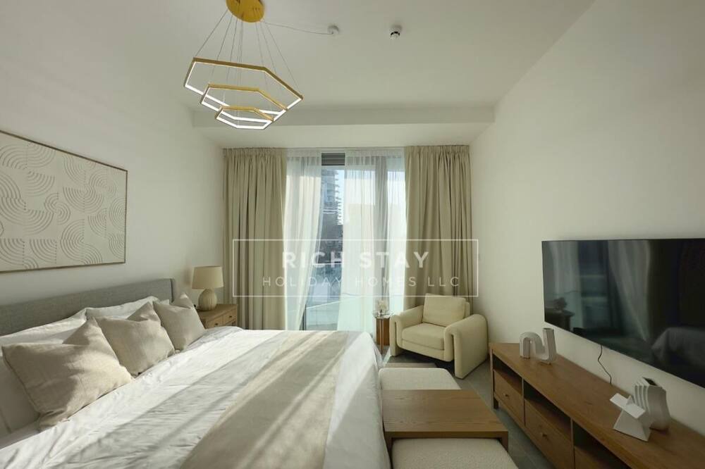 Photo of Bedroom in Jebel Ali