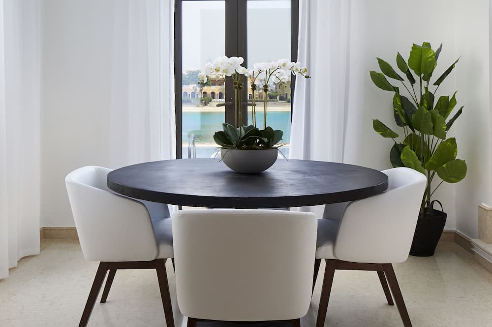 Photo of Others in Palm Jumeirah