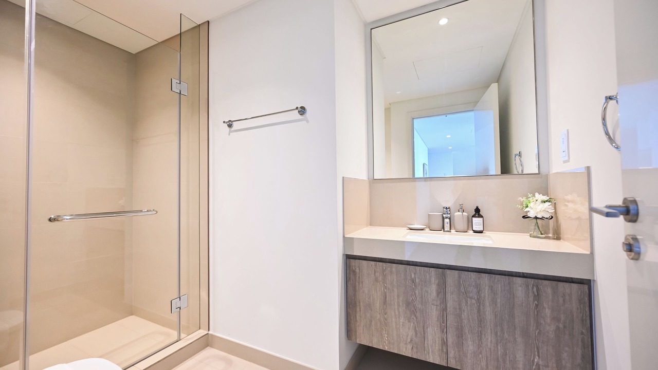 Photo of Bathroom in Za'abeel 2