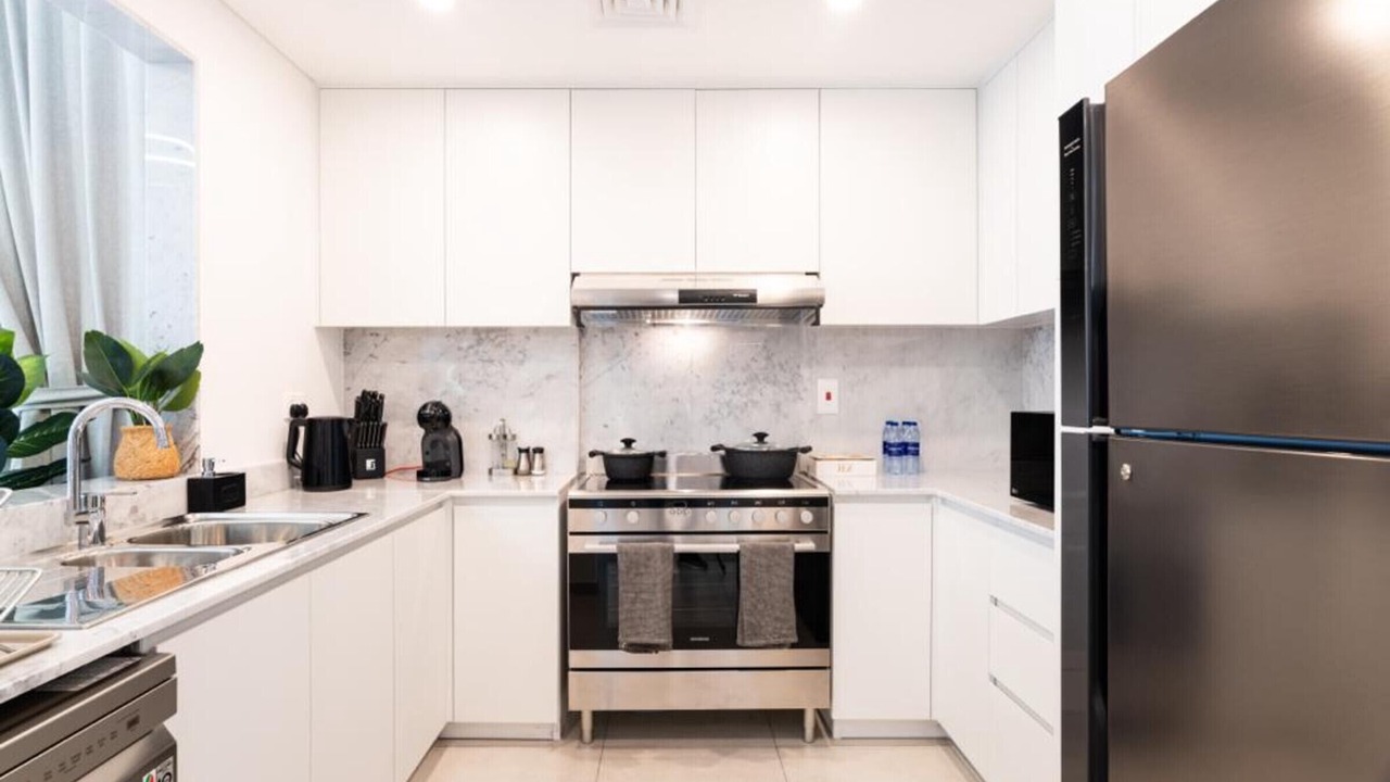 Photo of Kitchen in Umm Suqeim 3