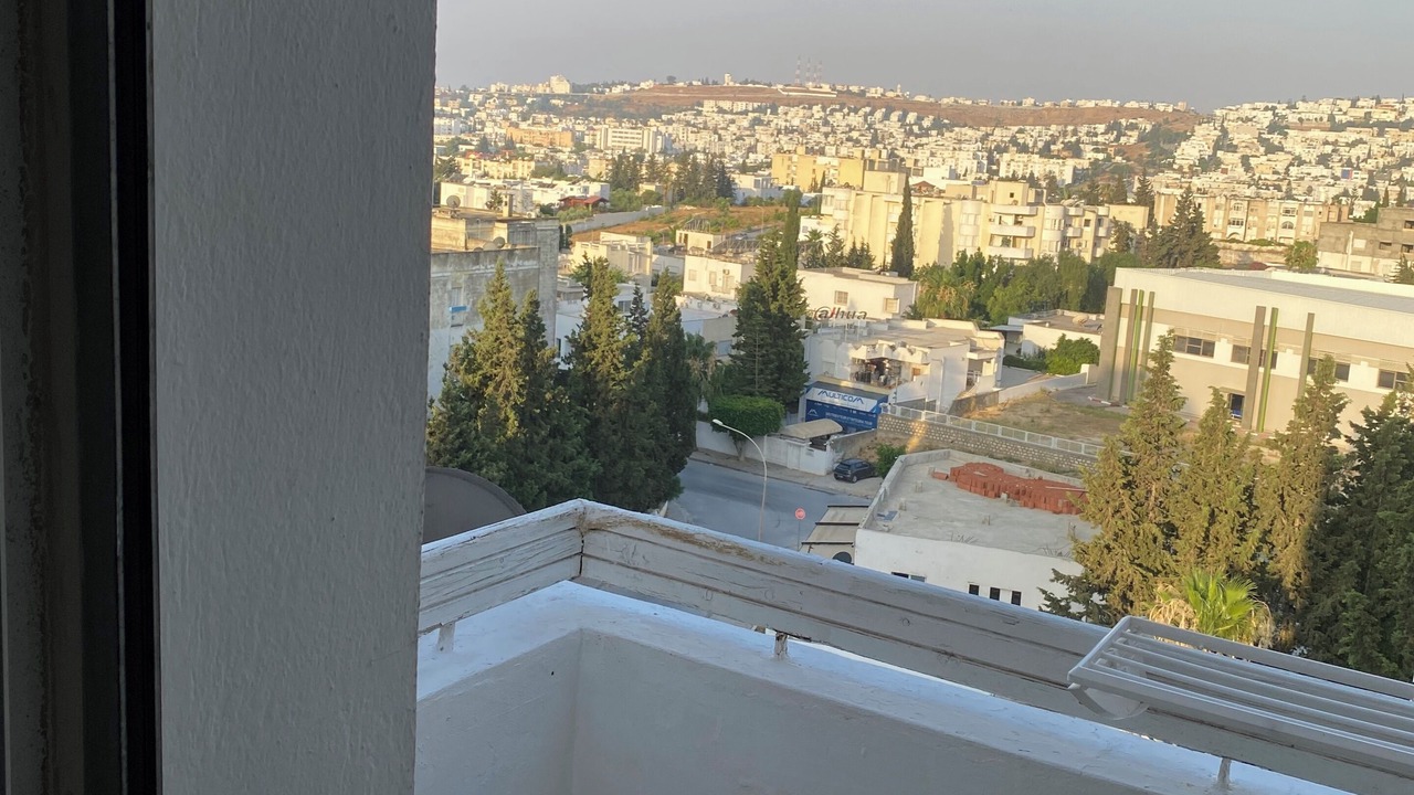 Photo of Patio Balcony in El Menzah 7