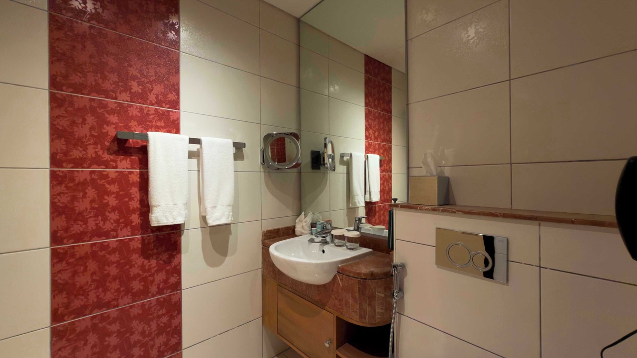 Photo of Bathroom in Al Barsha 1