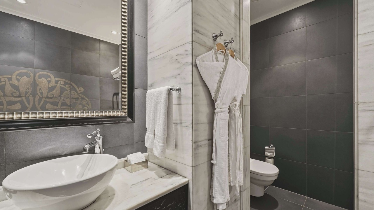 Photo of Bathroom in Palm Jumeirah
