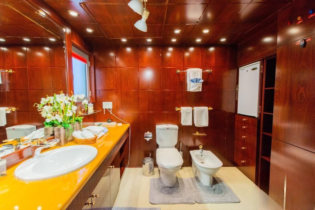 Photo of Bathroom in Palm Jumeirah