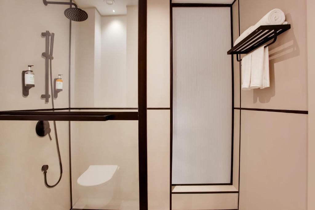Photo of Bathroom in Jumeira 3