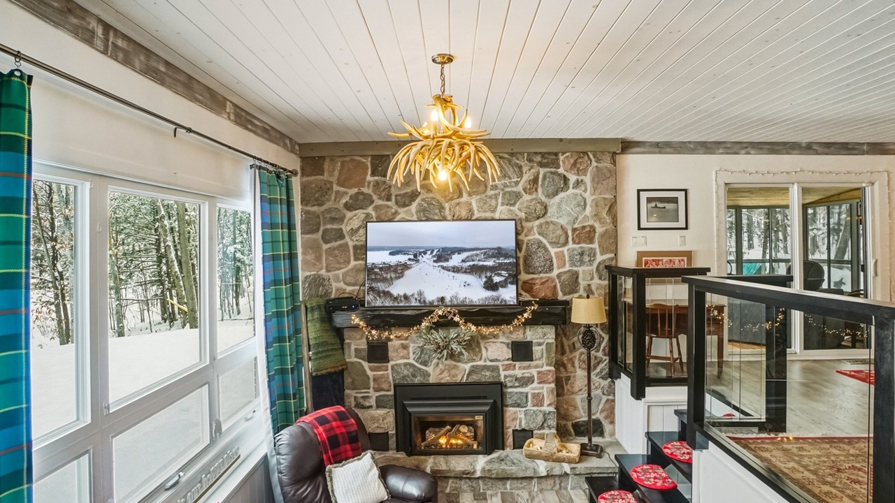 Photo of Livingroom in Huntsville