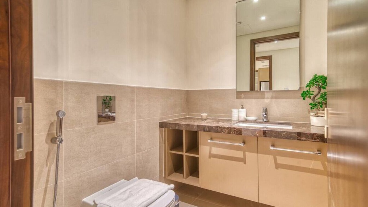Photo of Bathroom in Downtown Dubai