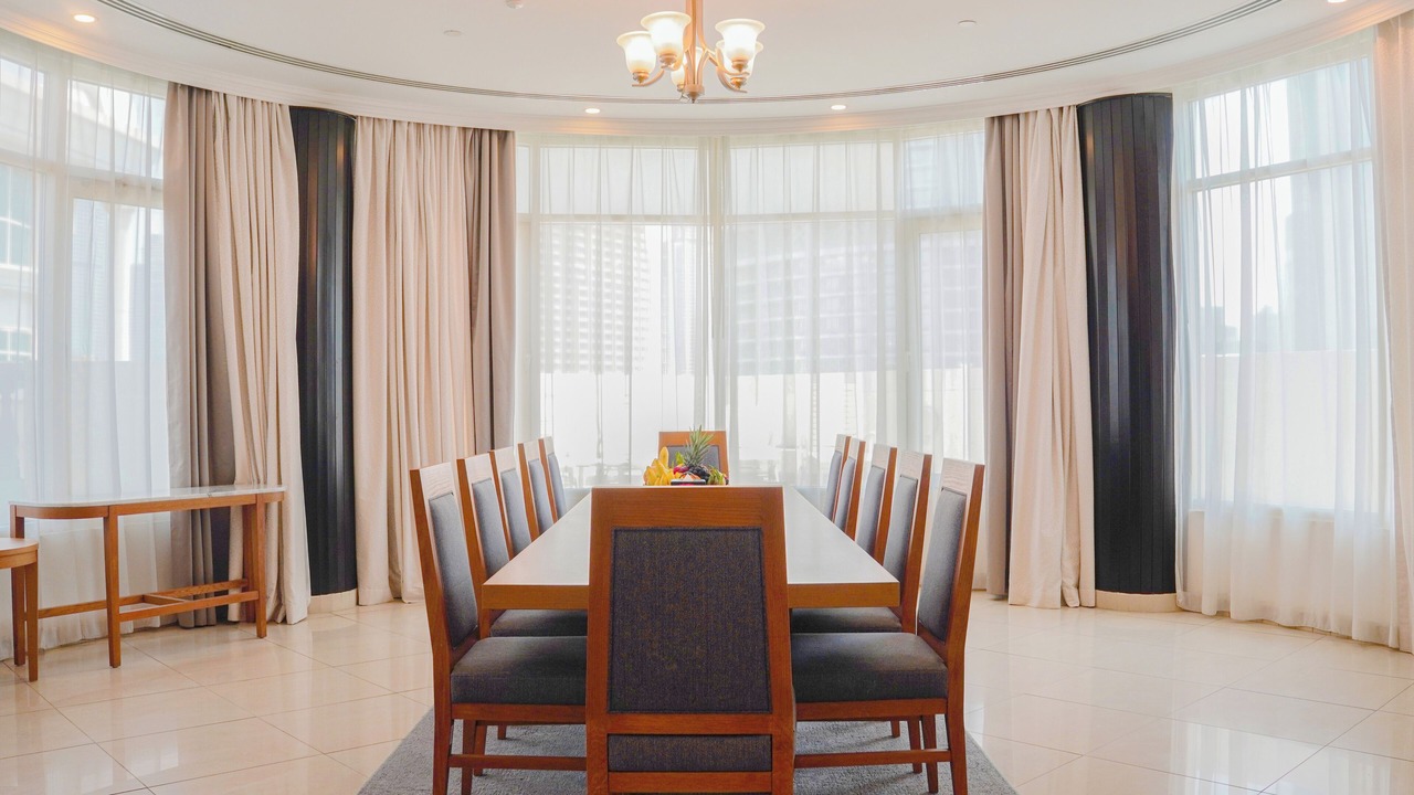 Photo of Livingroom in Trade Center