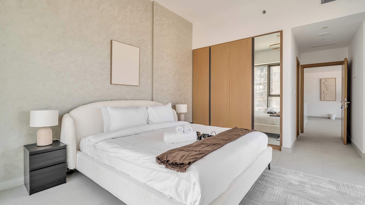 Photo of Bedroom in Dubai Maritime City