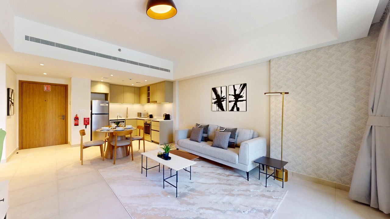 Photo of Livingroom in Umm Suqeim 3