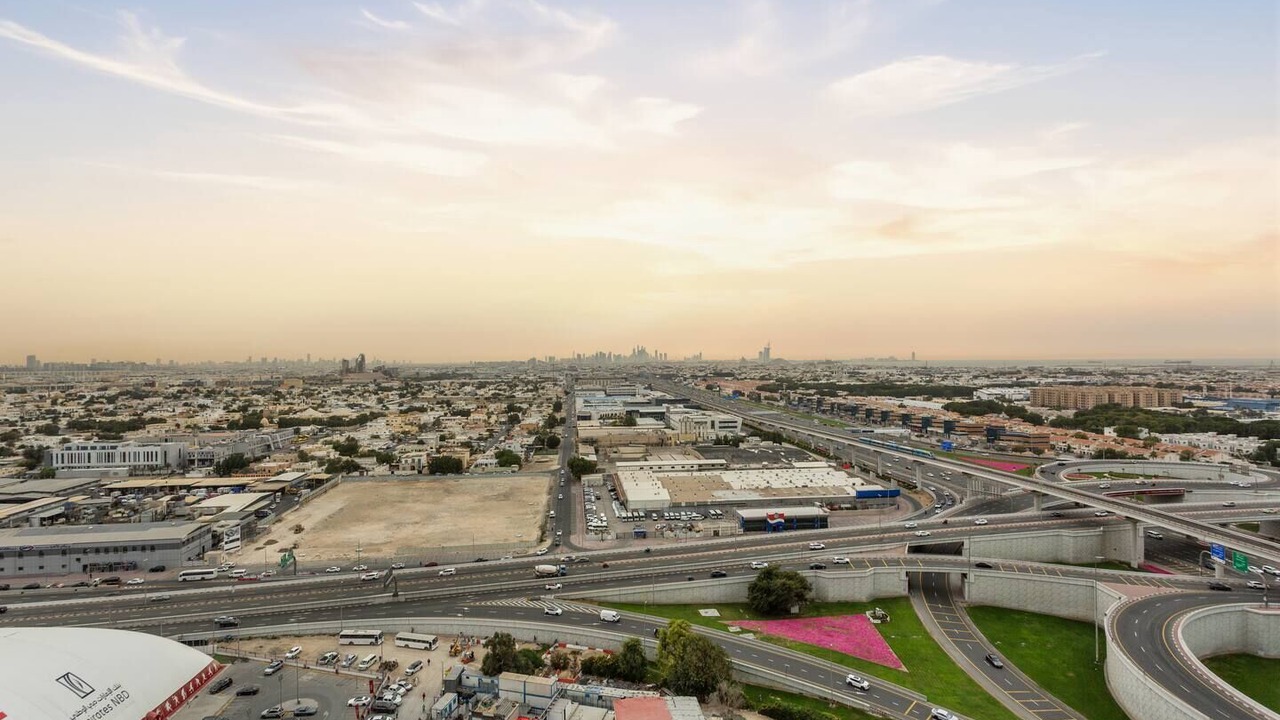 Photo of Others in Sheikh Zayed Road