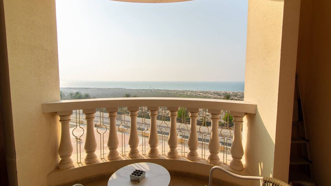 Photo of Patio Balcony in Al Hamra Village